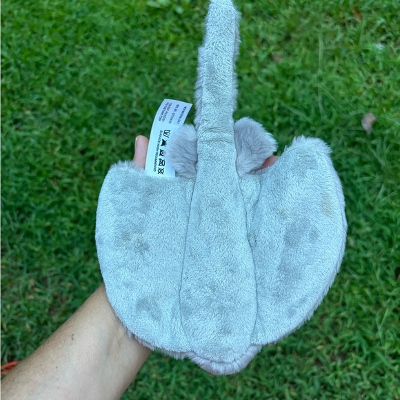 9" Mini Flopsie Sting Ray Soft Stuffed Animal Plush from Aurora - Picture 9 of 11